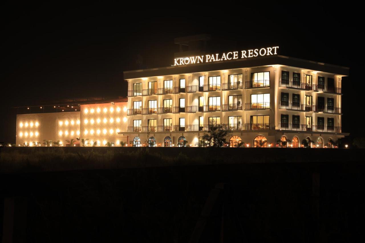 Krown Palace Resort Сілвасса Екстер'єр фото