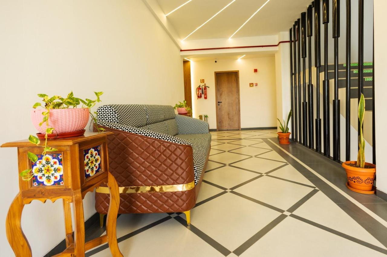 Krown Palace Resort Сілвасса Екстер'єр фото