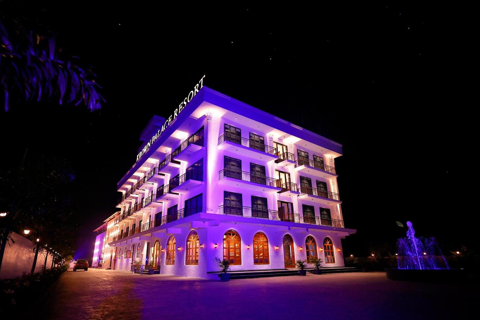 Krown Palace Resort Сілвасса Екстер'єр фото